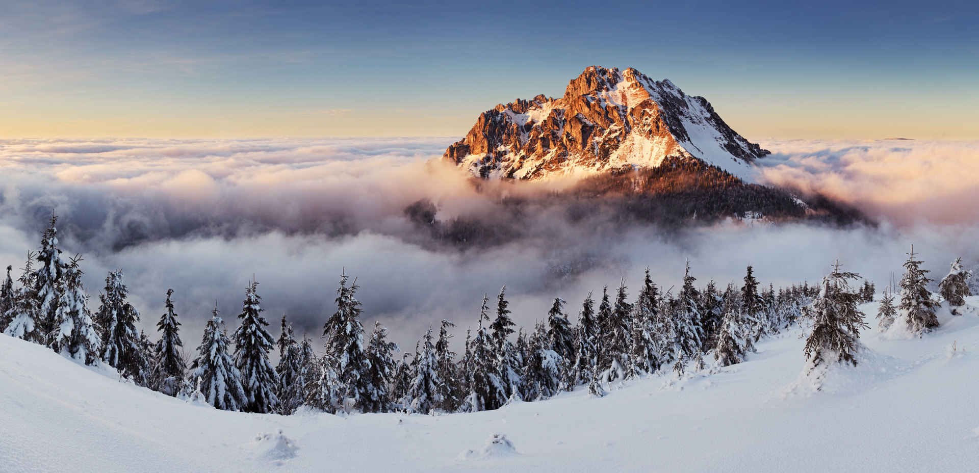 mountainpeakatwinter.jpg